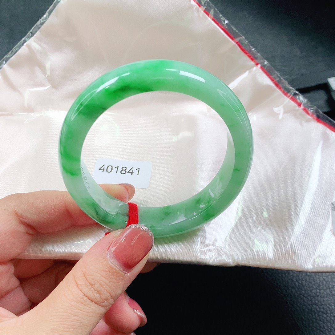 翡翠未镶嵌手镯轮胎03