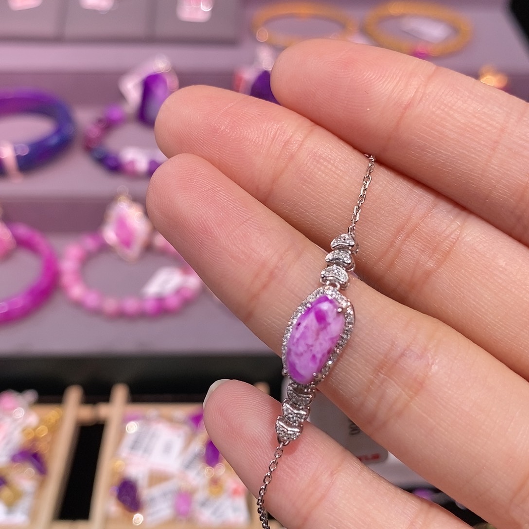 苏纪石（舒俱来）18K金镶嵌吊坠(不含链)