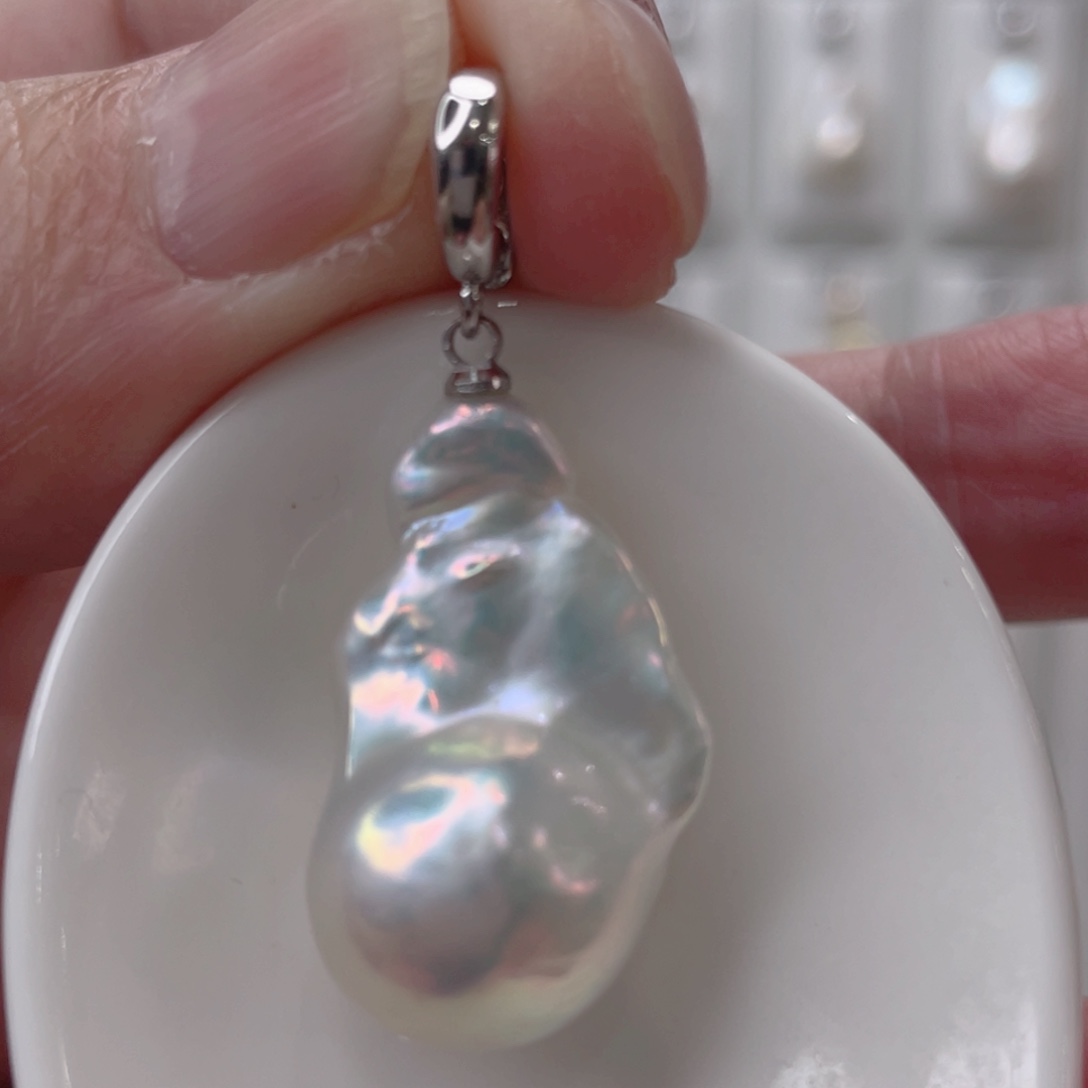 颈饰未镶嵌淡水珍珠