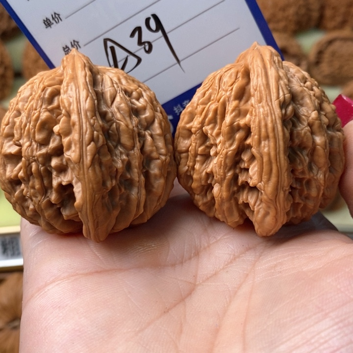 桃核吊坠大**长粗筋虎头