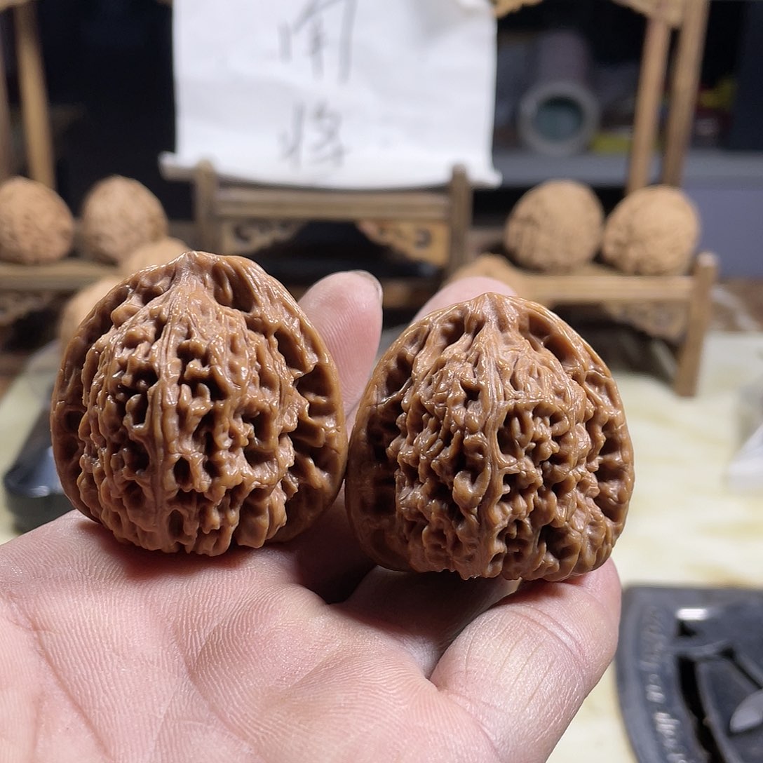 桃核吊坠错*文玩核桃南将石