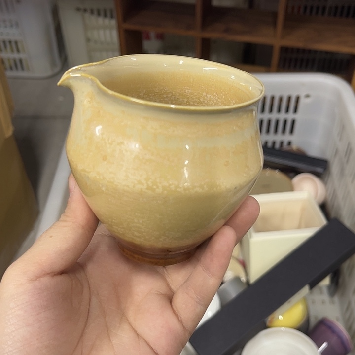 青花洒金手绘青花鱼