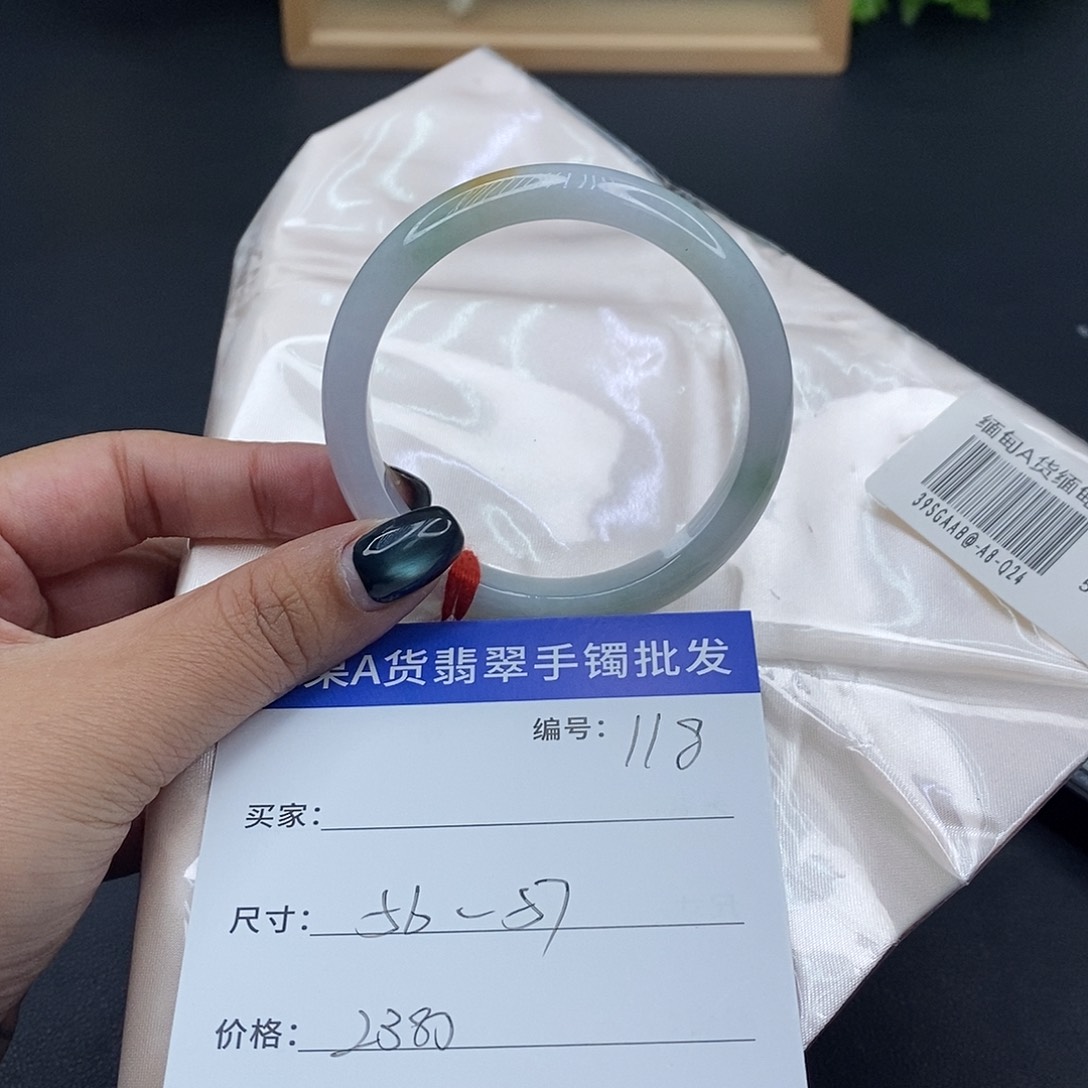 翡翠未镶嵌手镯百元手镯默认瑕疵