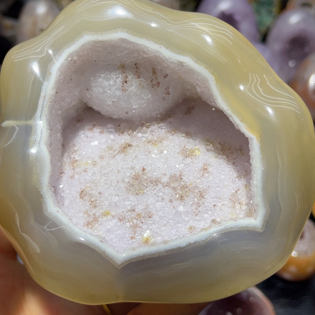 水晶大型摆件未镶嵌