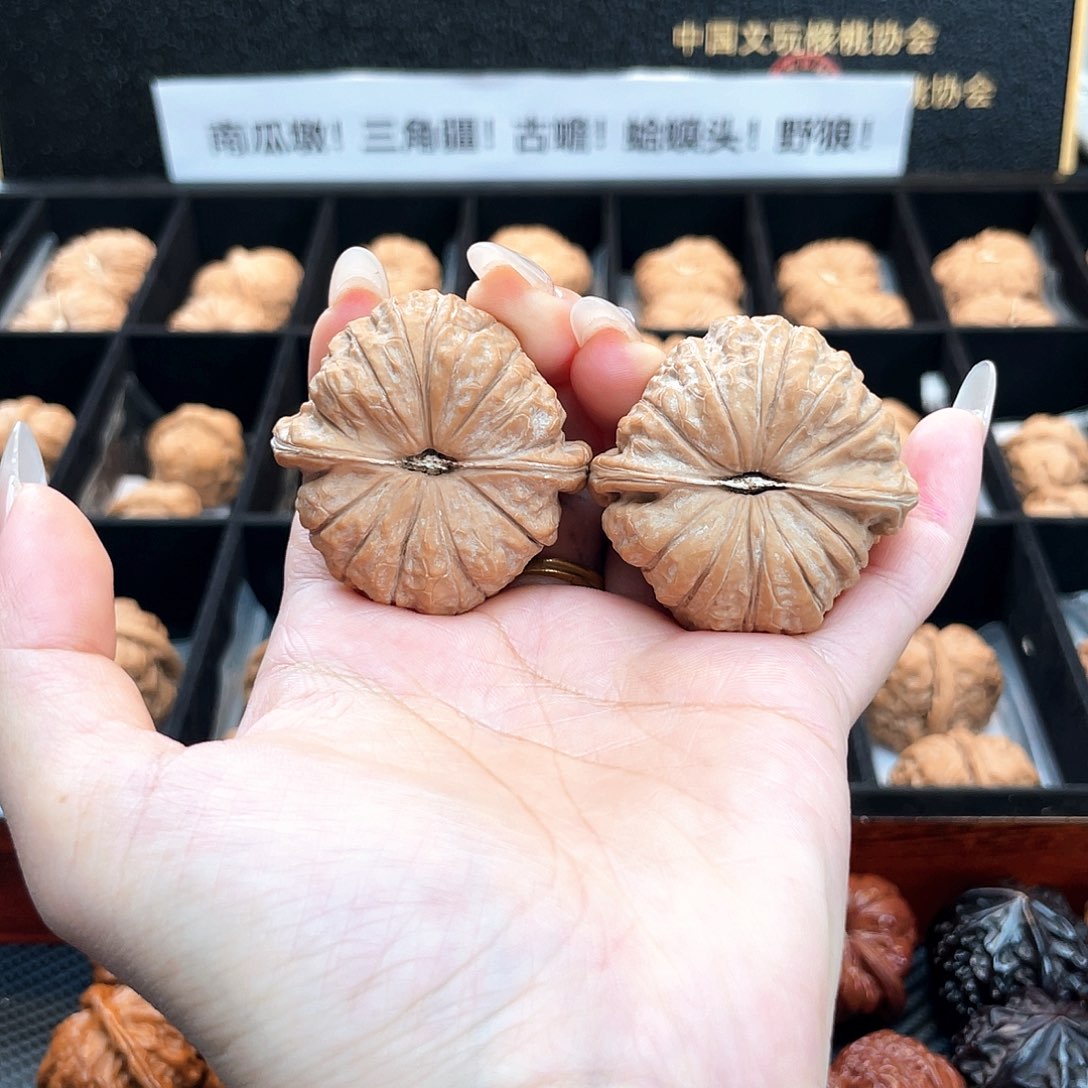 把件文玩核桃7****142南瓜全品一字底大肉纹近正42S3
