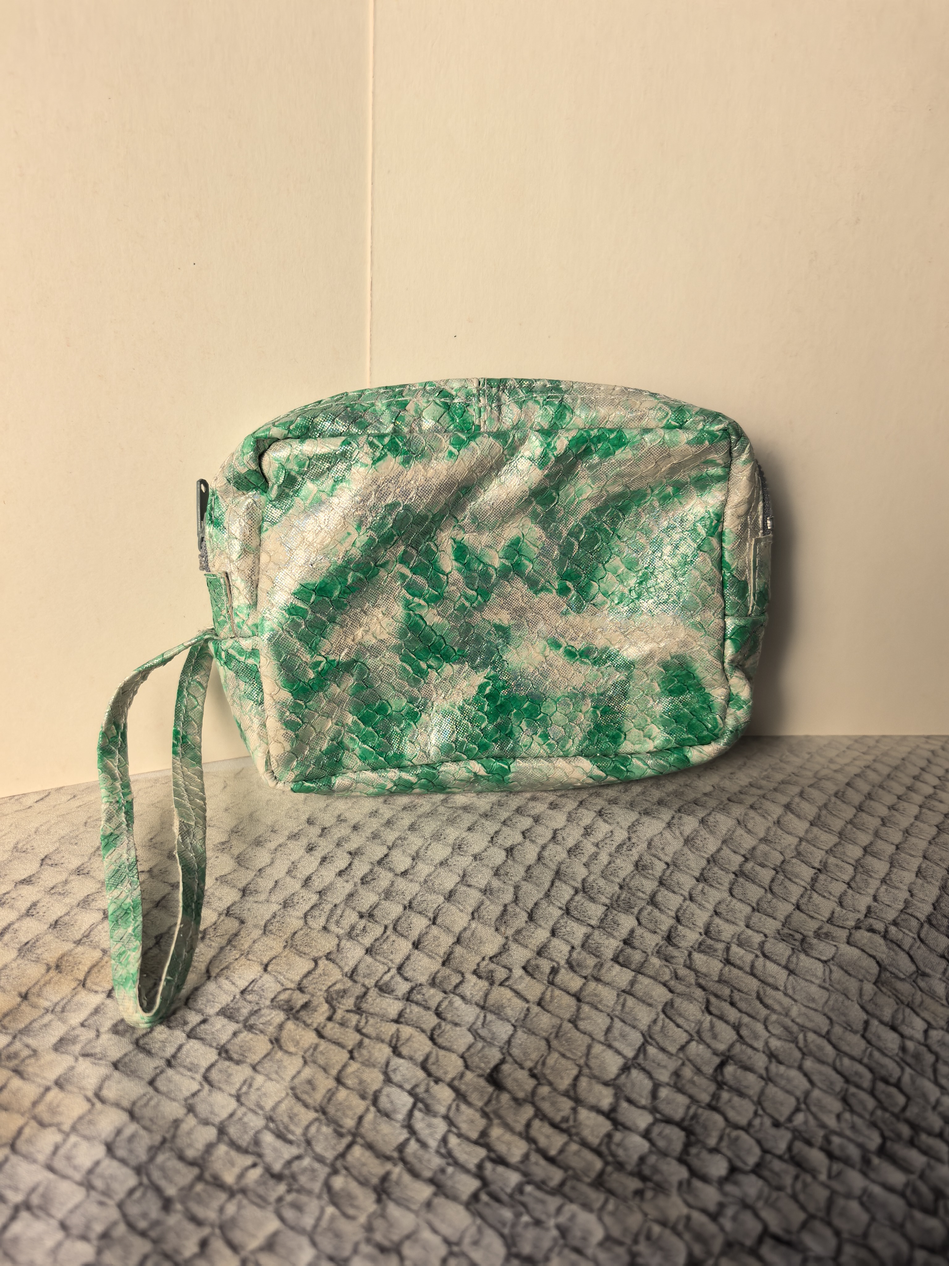 依玛哈非遗-鱼皮包 手工艺品
