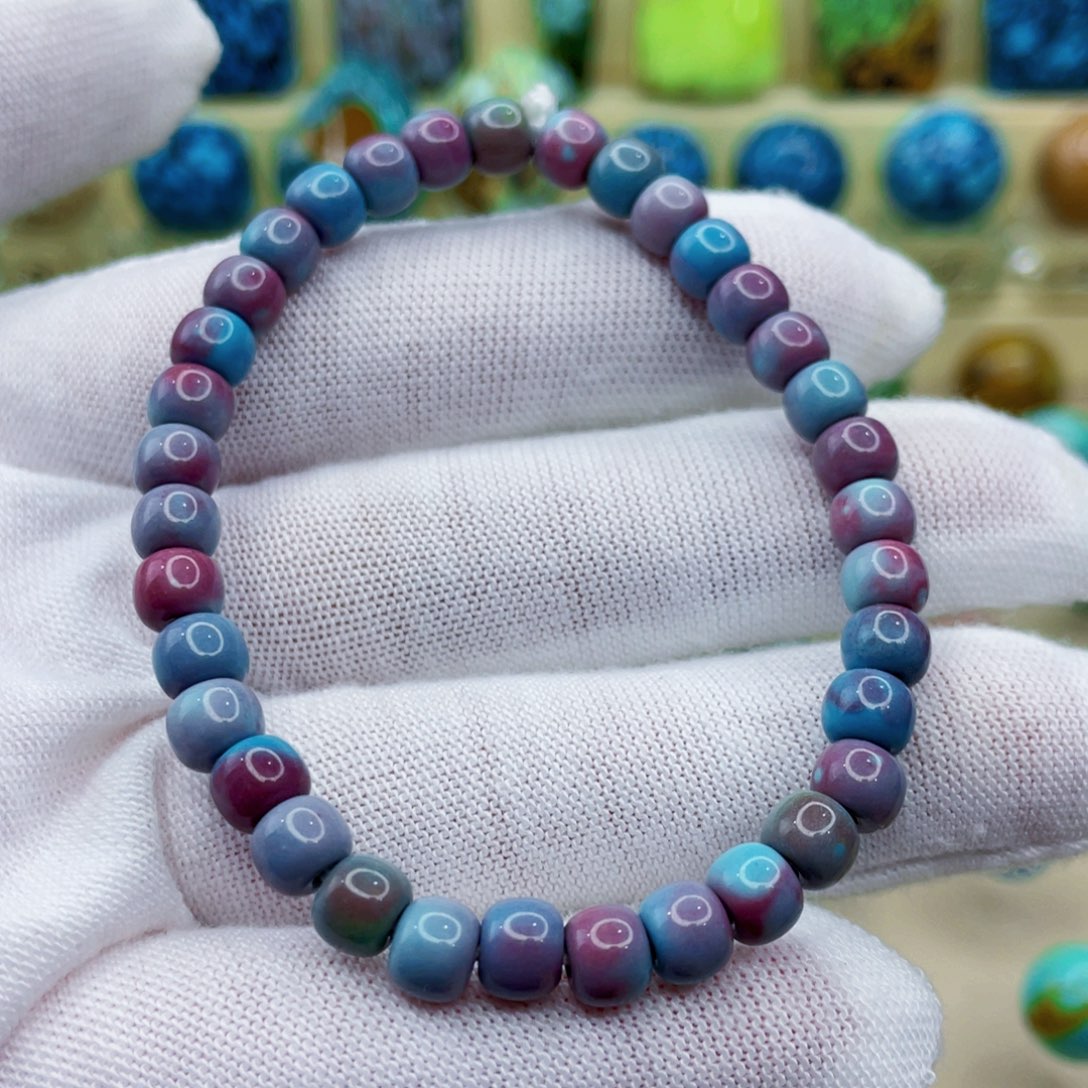 未镶嵌绿松石颈饰