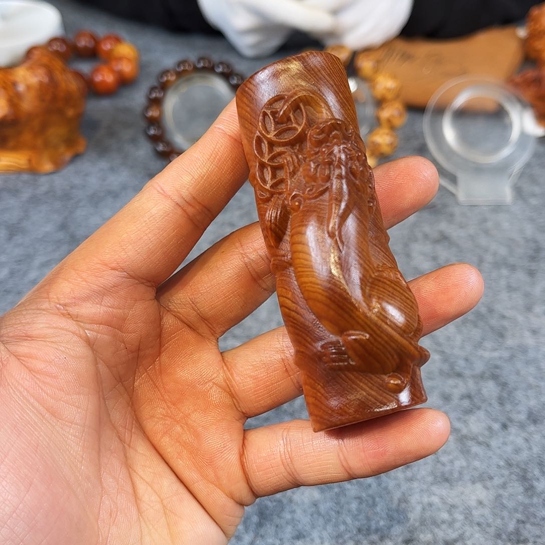 柏木（崖柏）精品把件