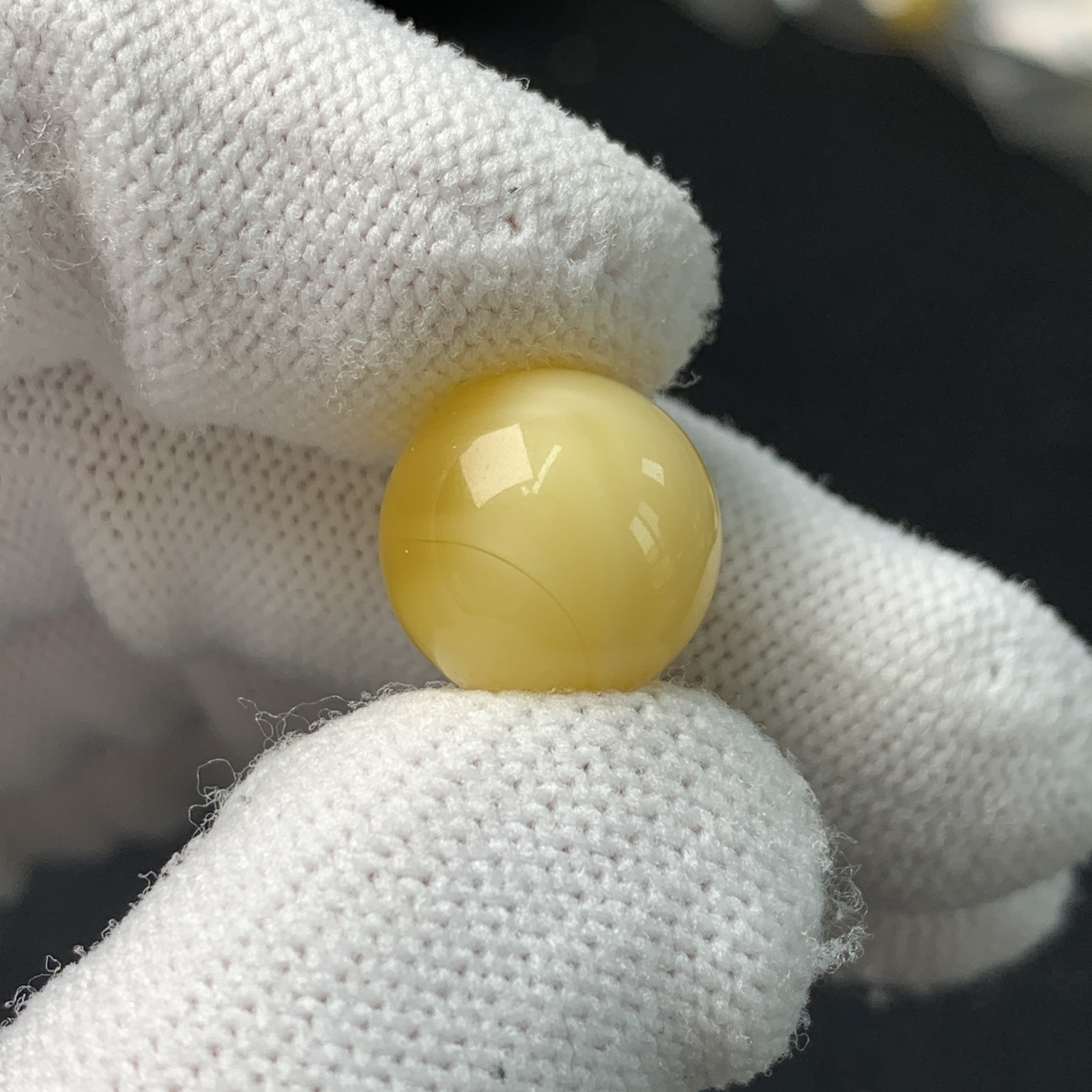 X1008原矿俄料尺寸13.2mm蜜蜡单珠圆珠微瑕介意勿拍支持复检