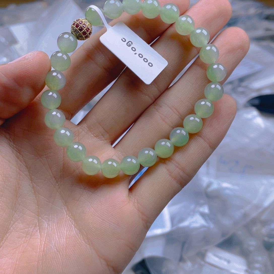 定制翡翠未镶嵌手串