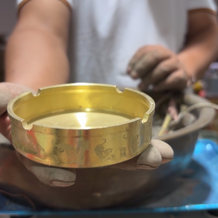 319 铜器物品理性消费