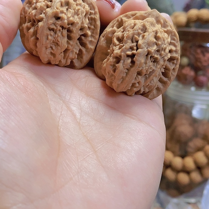 【闪购商品】文玩核桃把件39霞云岭