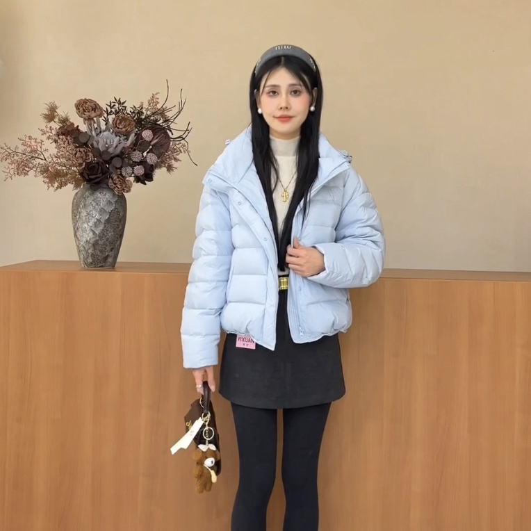 【8716小贝壳】香港一诺小泡芙新国标90白鸭绒帽子可拆卸三防羽绒服