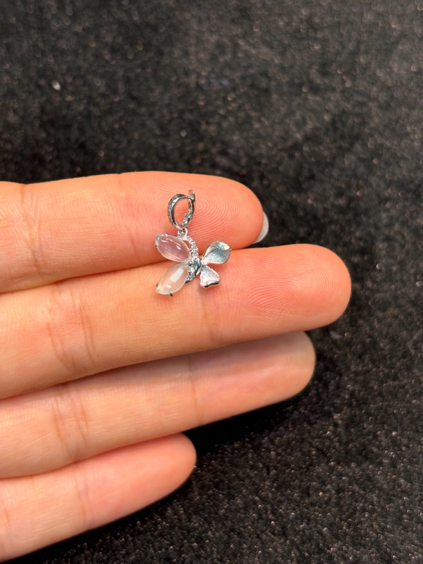 天然缅甸翡翠A货18k金高冰蝴蝶提溜万能扣吊坠