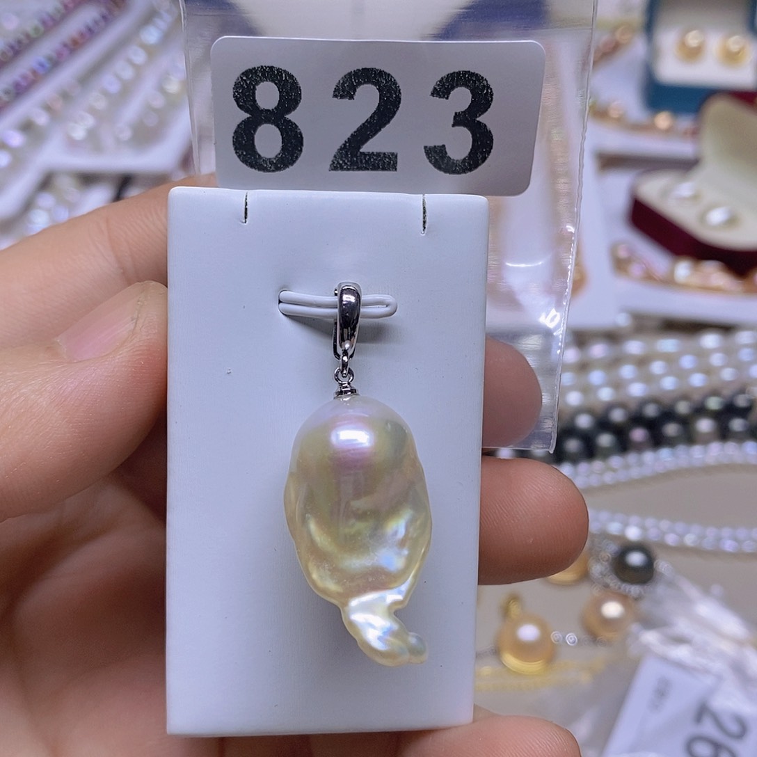 颈饰未镶嵌淡水珍珠