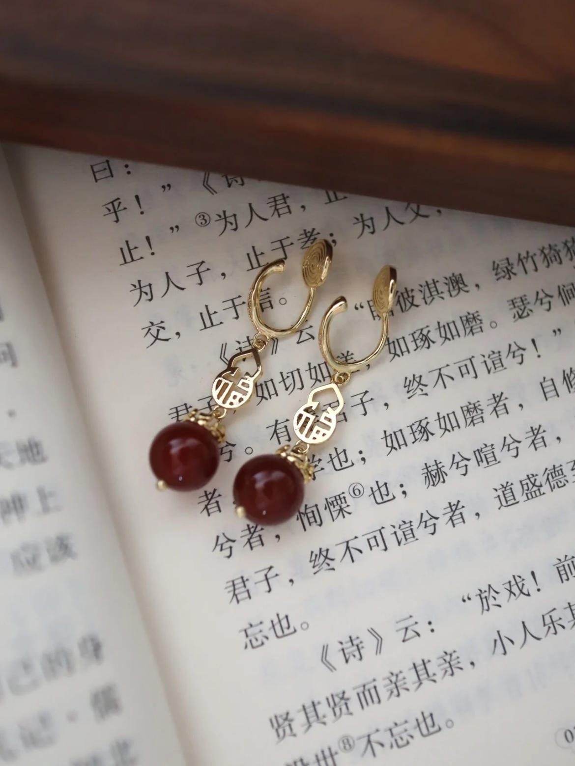 铜合金耳饰 H689福气葫芦红珠珠耳坠新中式无耳洞蚊香盘耳夹古风