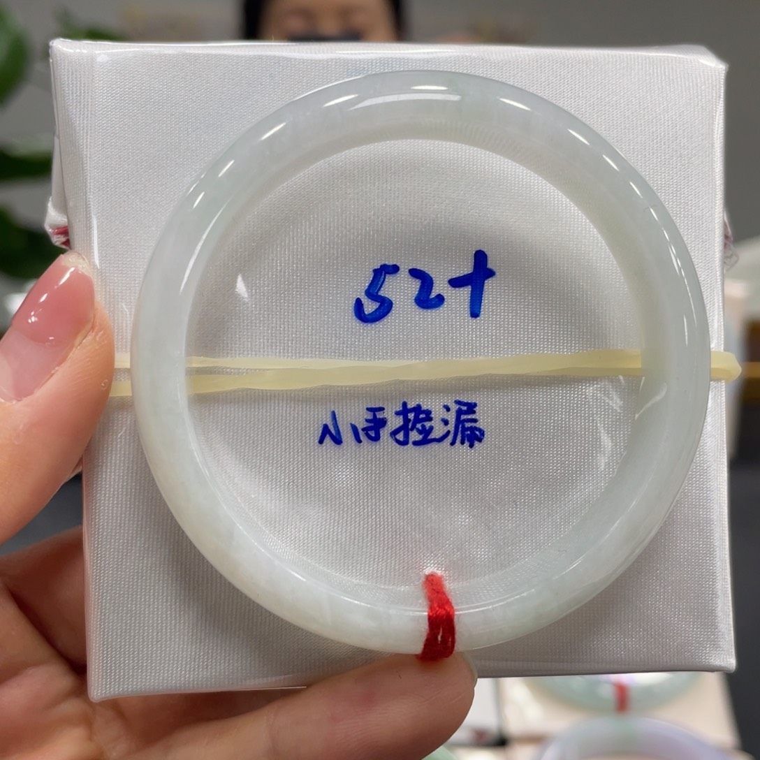 翡翠未镶嵌手镯翡翠