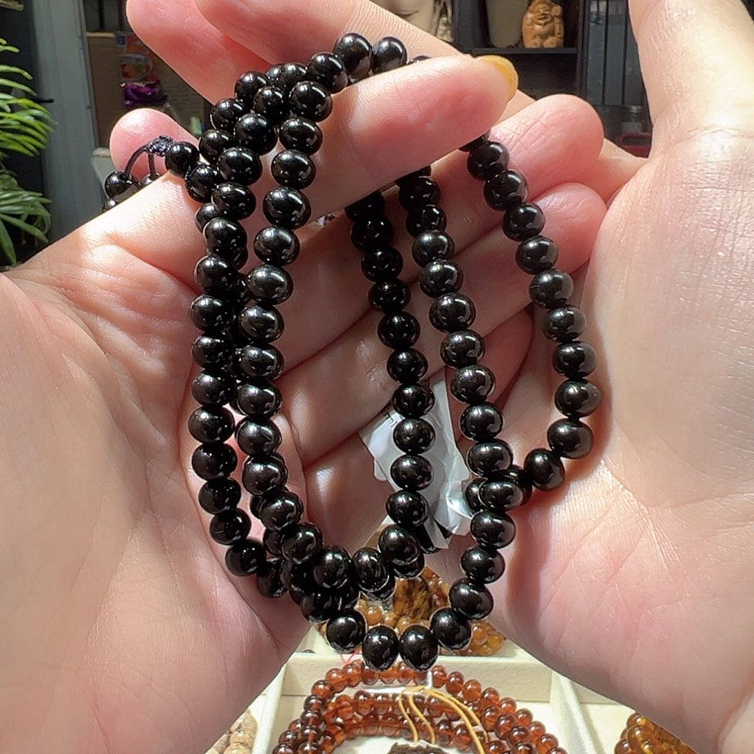 子***龙琥珀未镶嵌裸石抚顺琥珀7m108翳珀