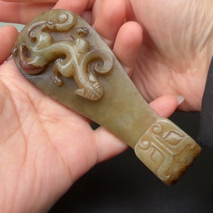 未镶嵌和田玉挂件收****?