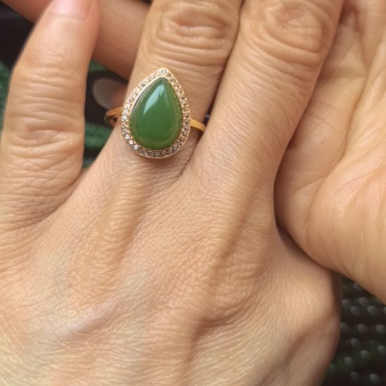 和田玉（碧玉）未镶嵌颈饰戒指