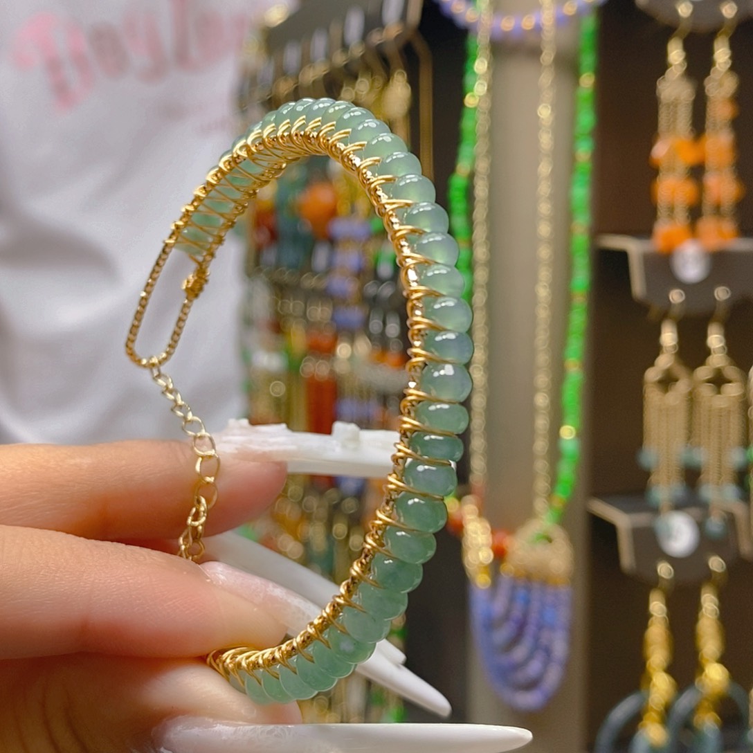 翡翠合金耳饰翡翠