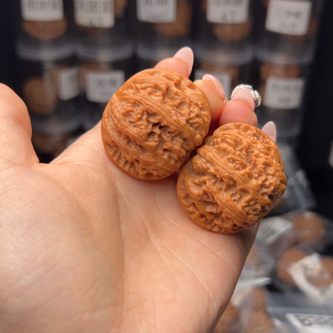 文玩核桃吊坠尘*墨大粗筋