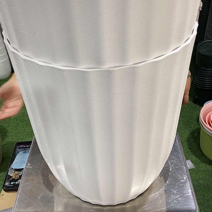 F A260口26高30米白色带托2只