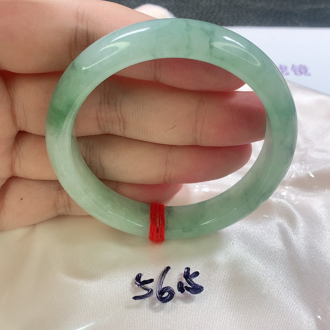 未镶嵌手镯翡翠364号