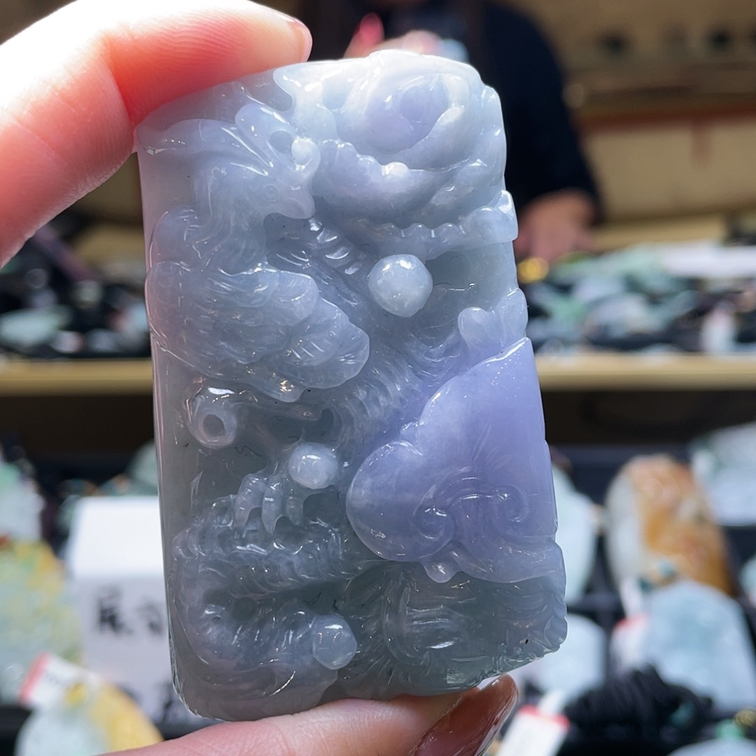 翡翠颈饰未镶嵌一个