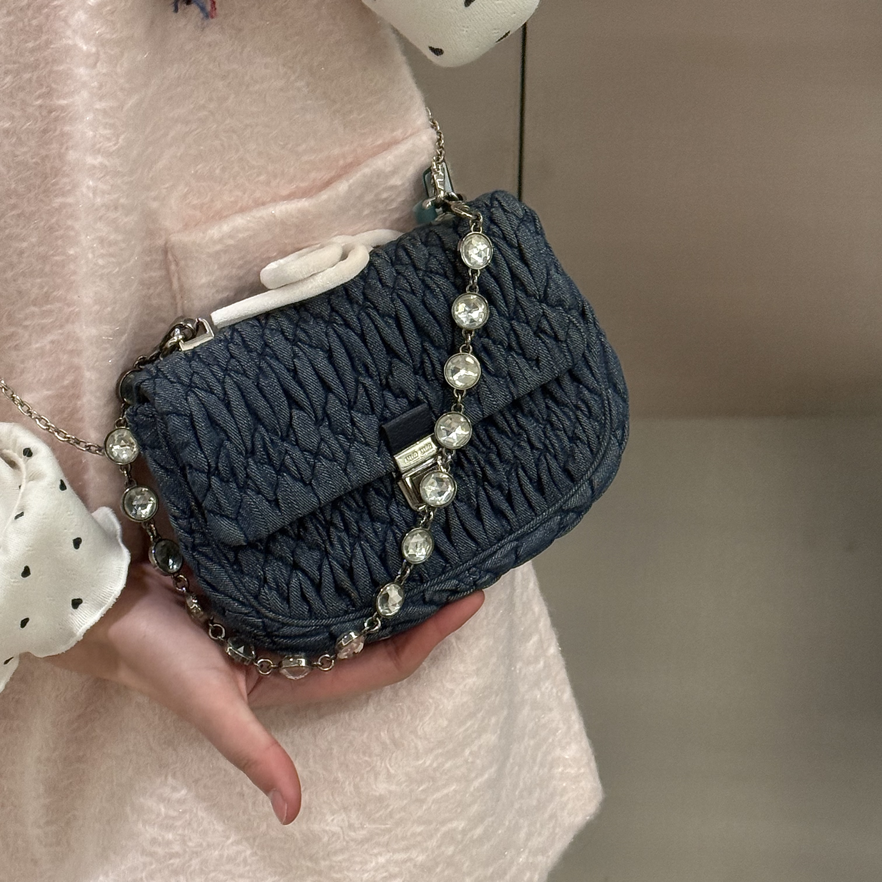 95新 MIU MIU/缪缪 牛仔丹宁宝石斜挎包