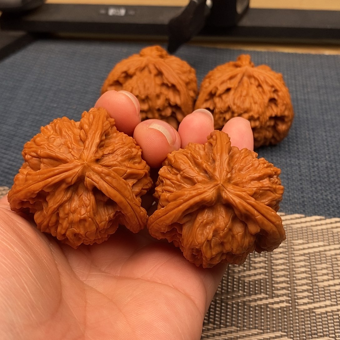 平***真吊坠文玩核桃三棱