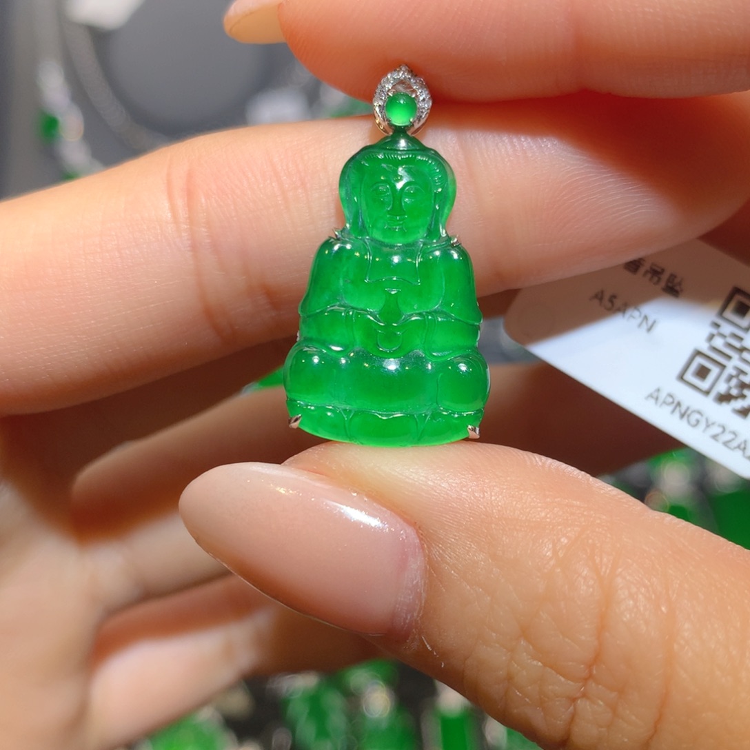 翡翠颈饰18K金镶嵌观音