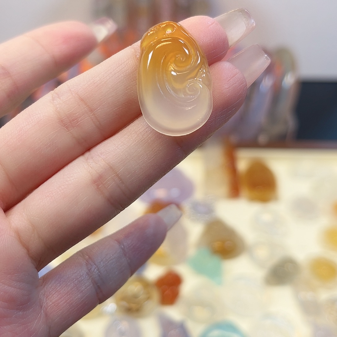 玛瑙/玉髓未镶嵌颈饰