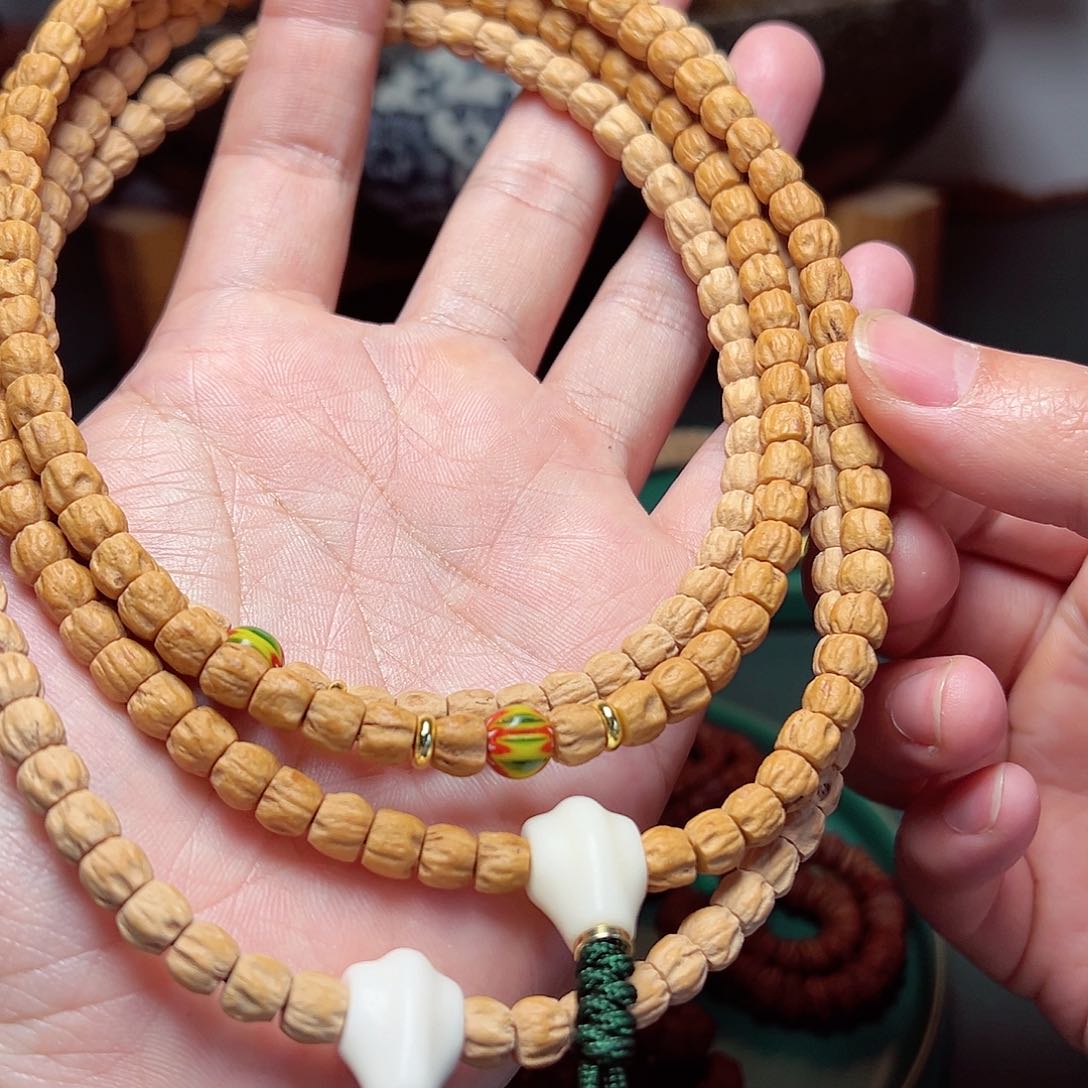 柏香籽/百香籽吊坠148.8