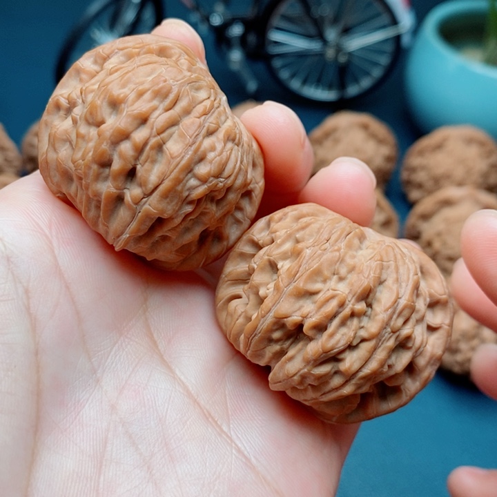 文玩核桃把件磨盘40全品