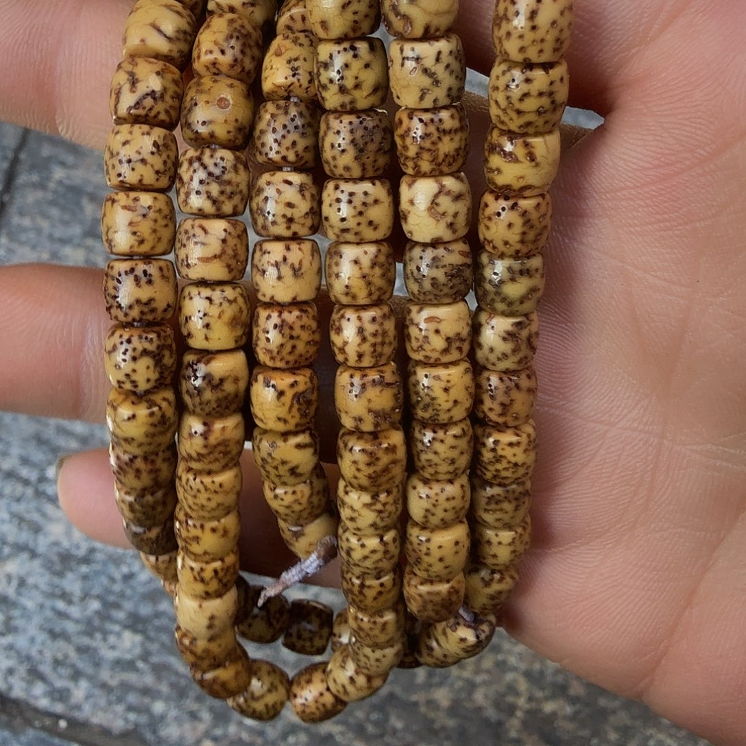 菩提无事牌一个人