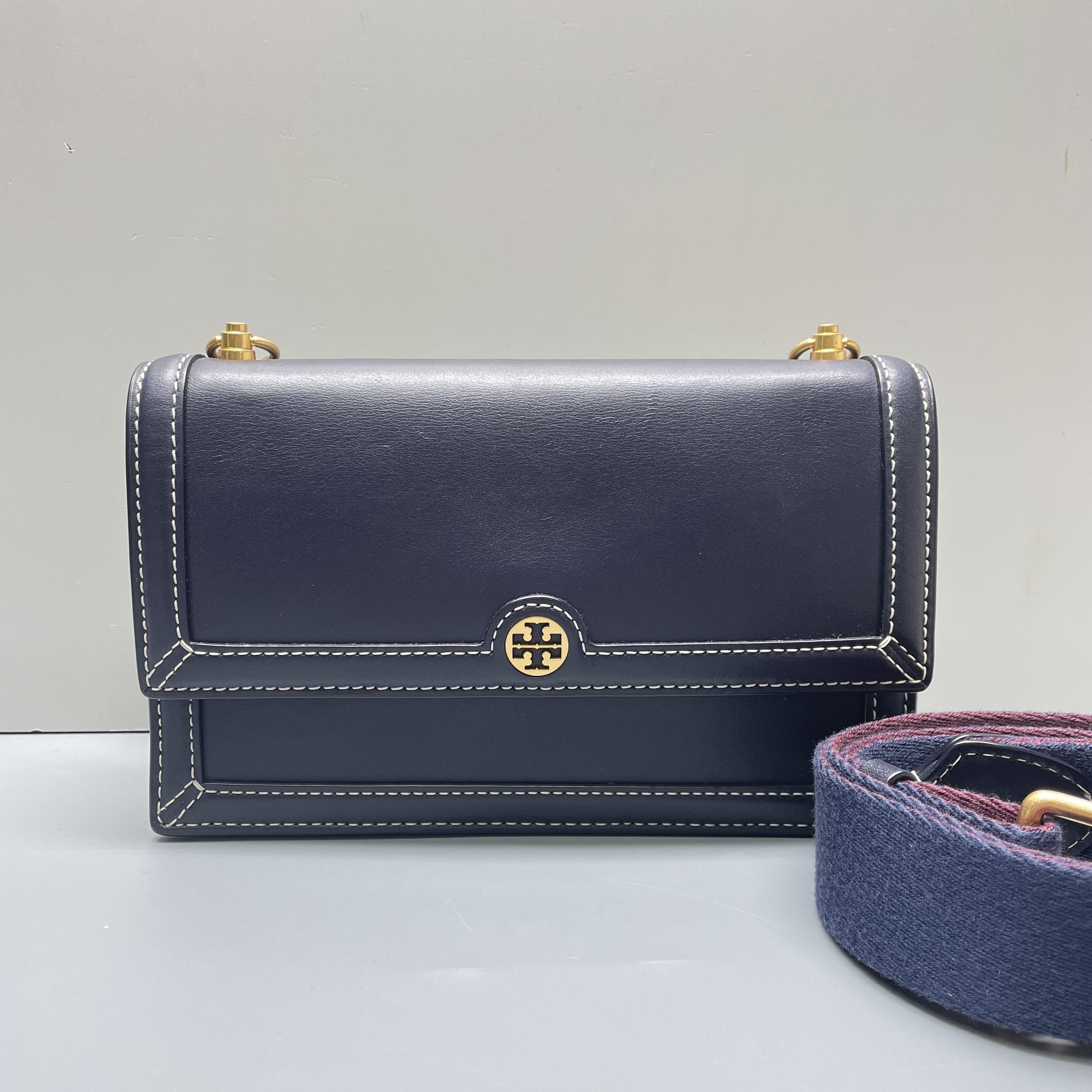 95新 TORY BURCH/汤丽柏琦 蓝色小号风琴包22X14X5cmL122608