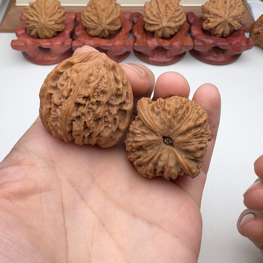 吊坠文玩核桃南疆石40