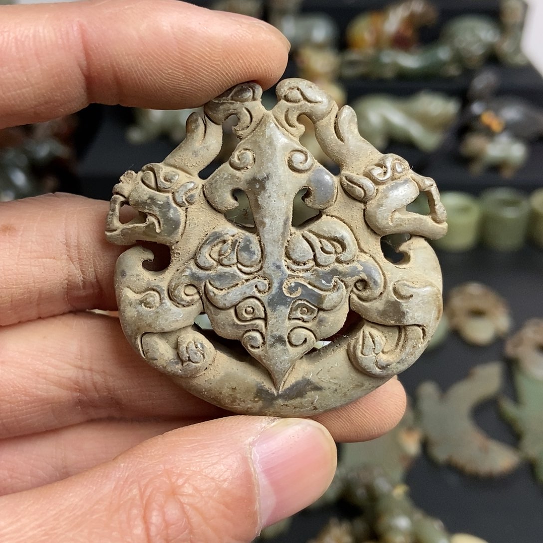 和田玉（糖玉）饰品未镶嵌