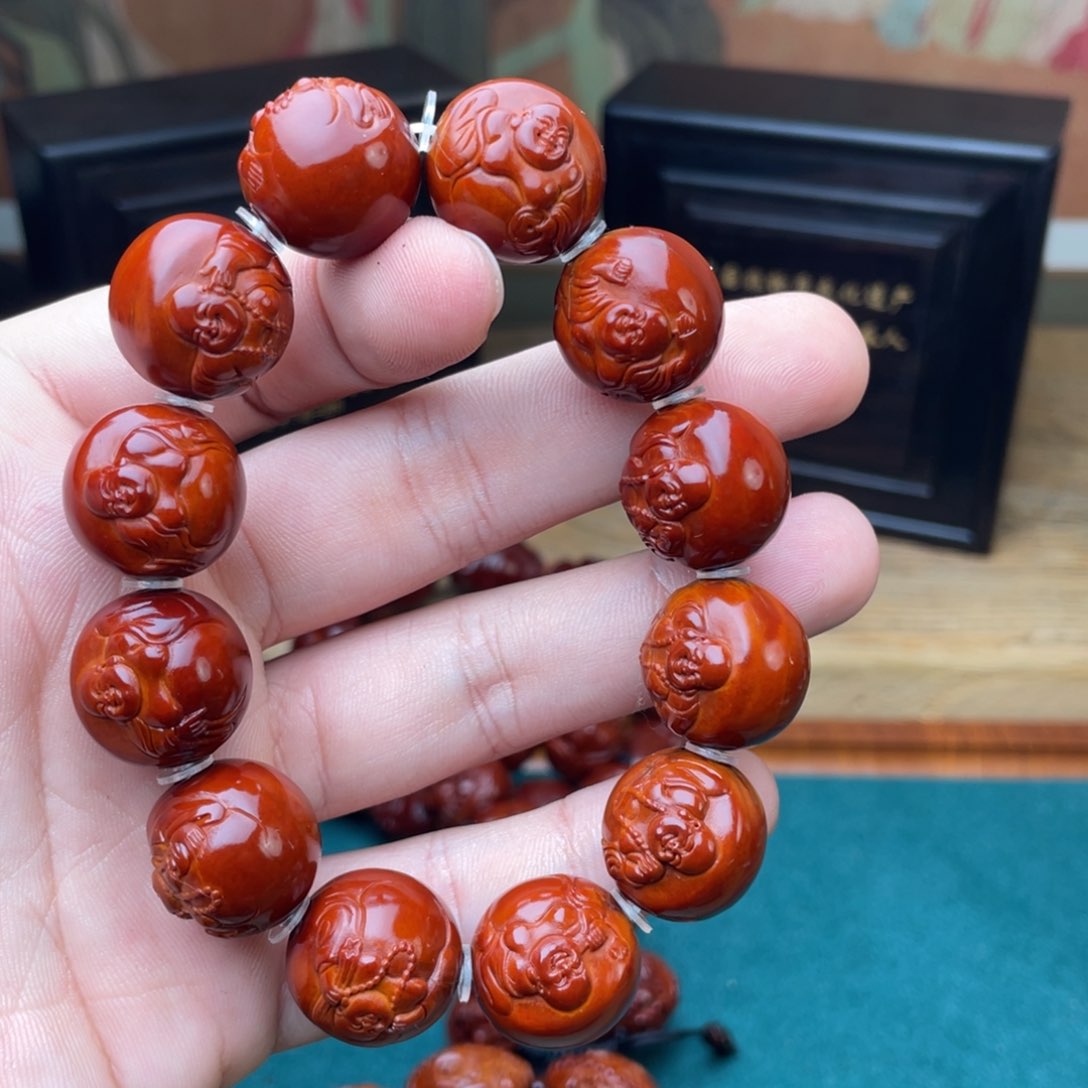 橄榄核手串浮雕弥勒表弟回血1.8