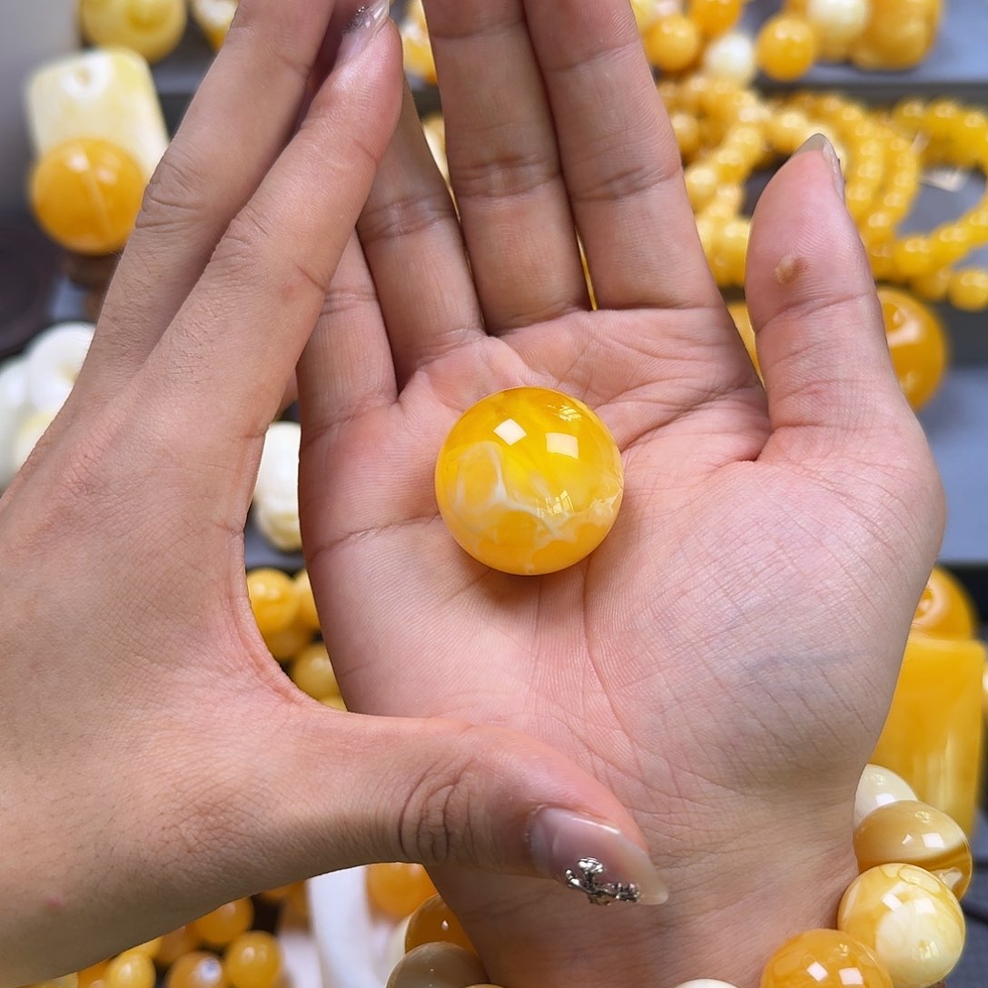 琥珀珠宝奇石未镶嵌30mm