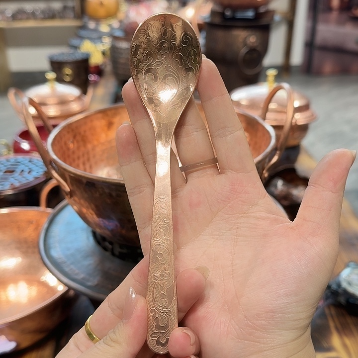 紫铜手工制作摆件一个