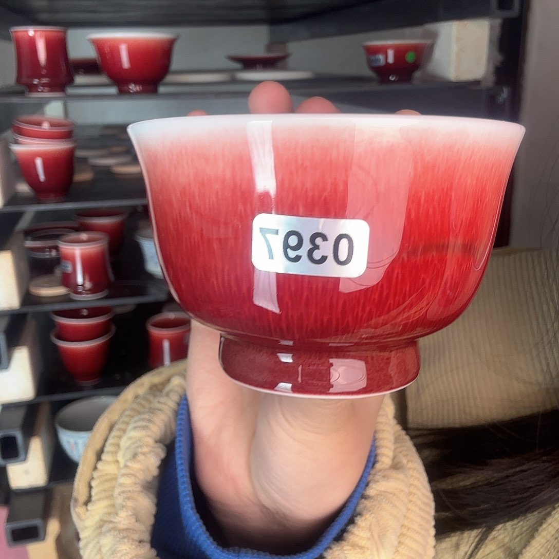 碗景德镇郎红陶瓷