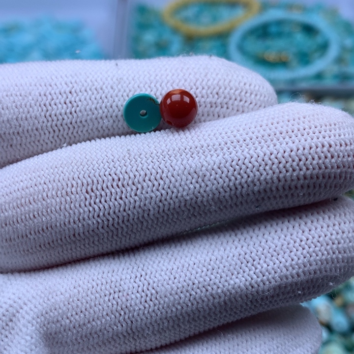 南红玛瑙未镶嵌珠宝奇石