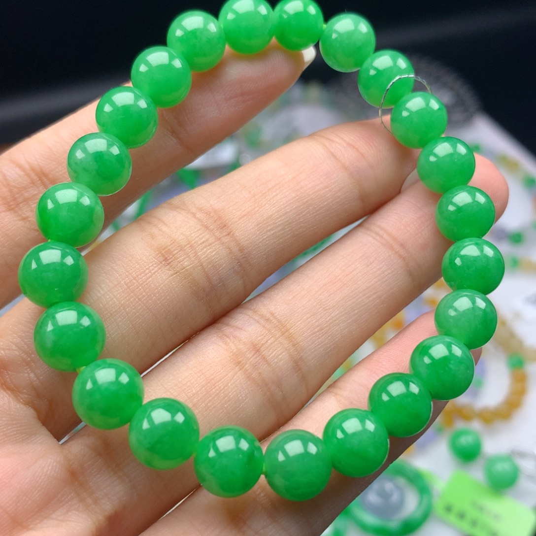 翡翠手链未镶嵌卡