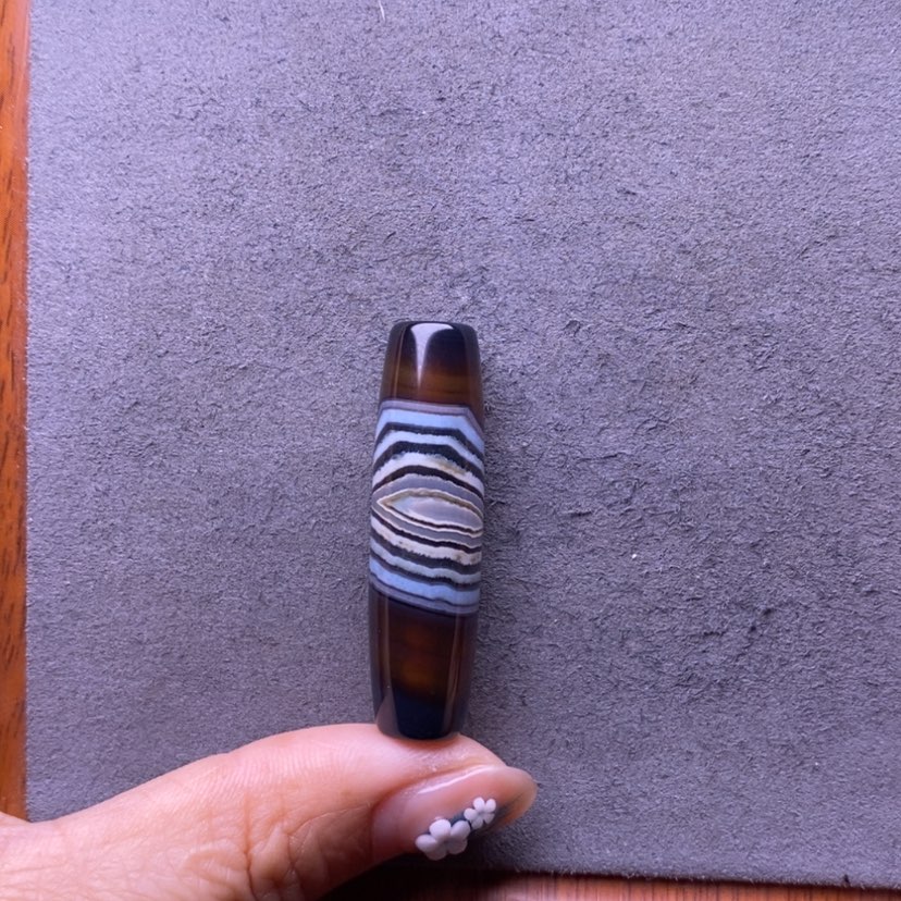 【闪购商品】未镶嵌玛瑙/玉髓珠宝奇石月****。