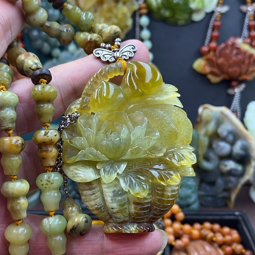【闪购商品】未镶嵌岫玉吊坠