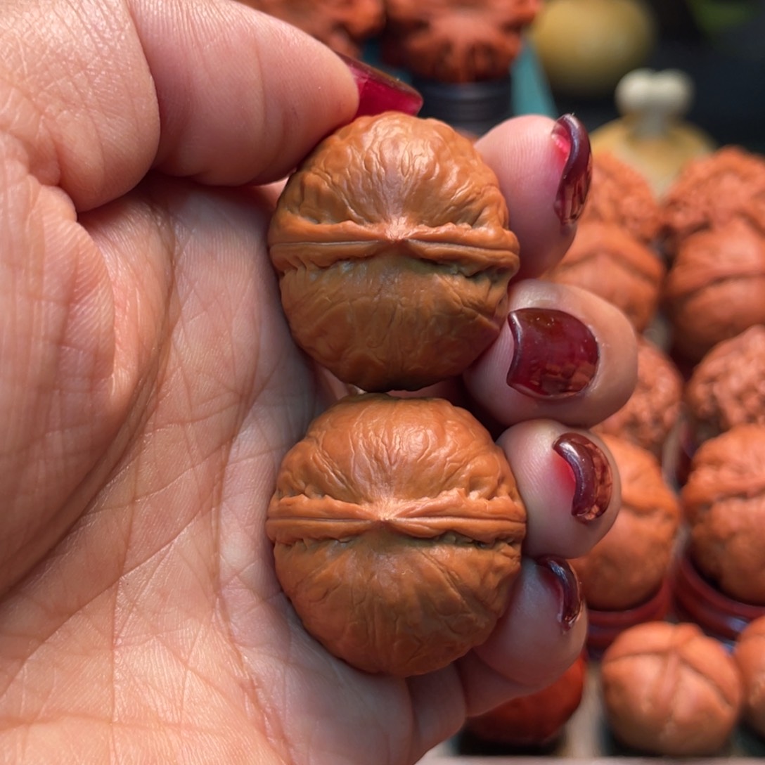 把件文玩核桃元宝墩