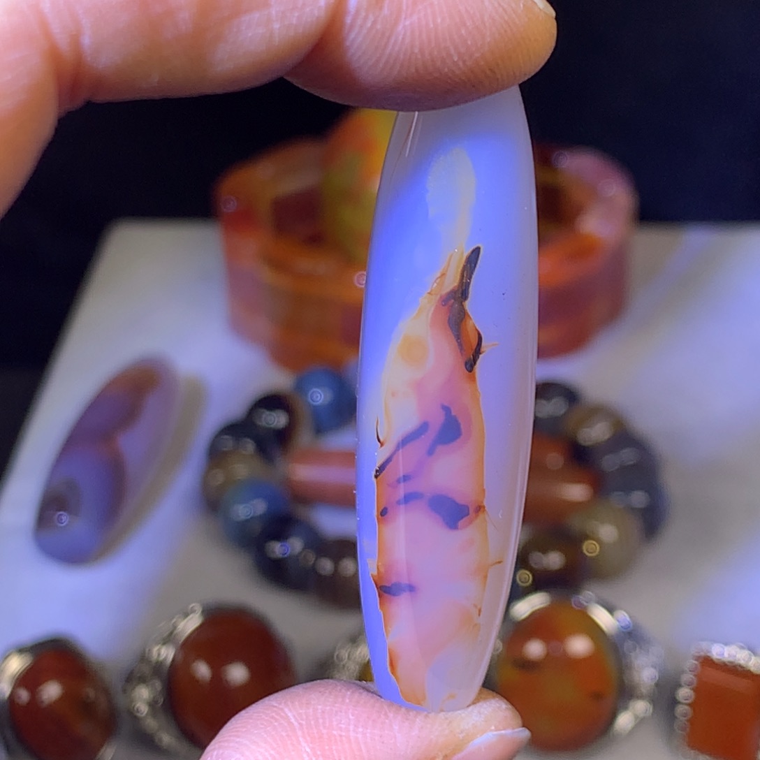 玛瑙/玉髓未镶嵌颈饰