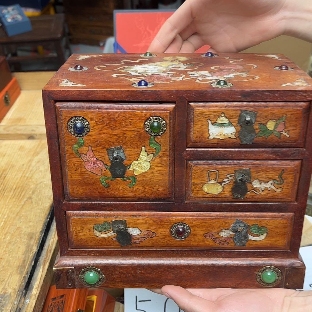 大叶紫檀（黑酸枝木类）